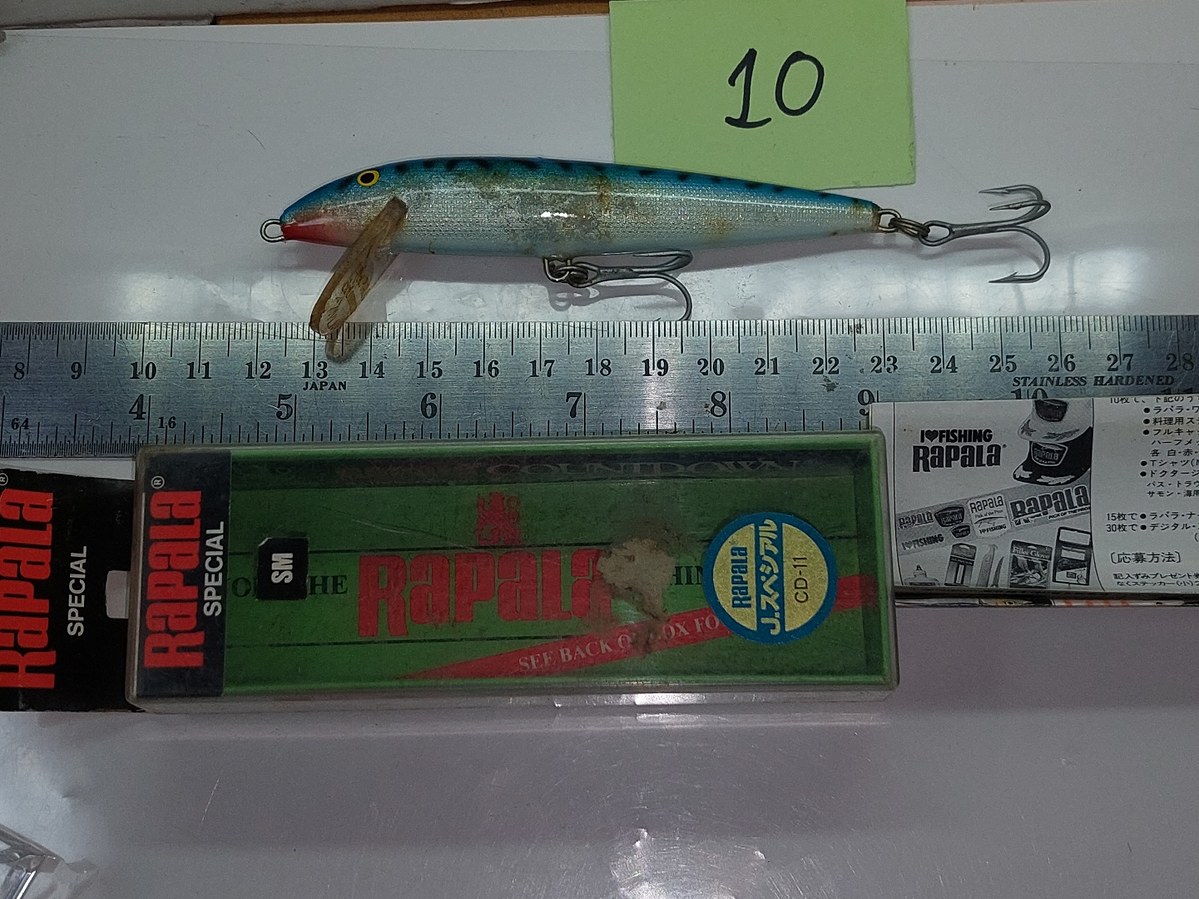   Dum fishing       *******     LURE #    10   ***  RAPALA  CD 11  *****