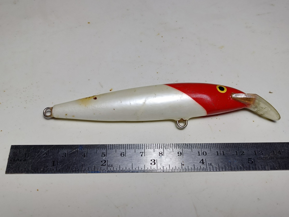 01 : Rapala magnum 11F (irealand)