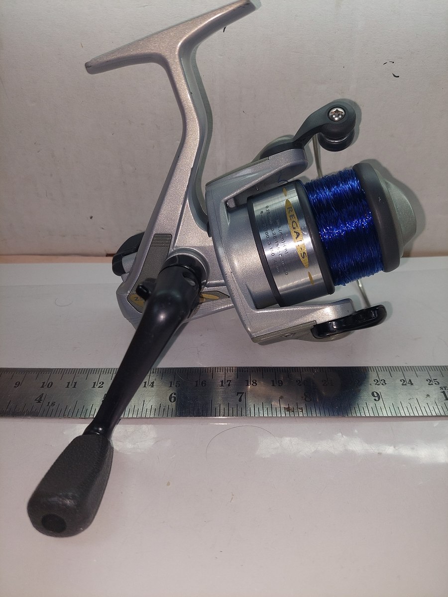   Dum fishing       *******   DAIWA REGAL - S  2500 - T  ********