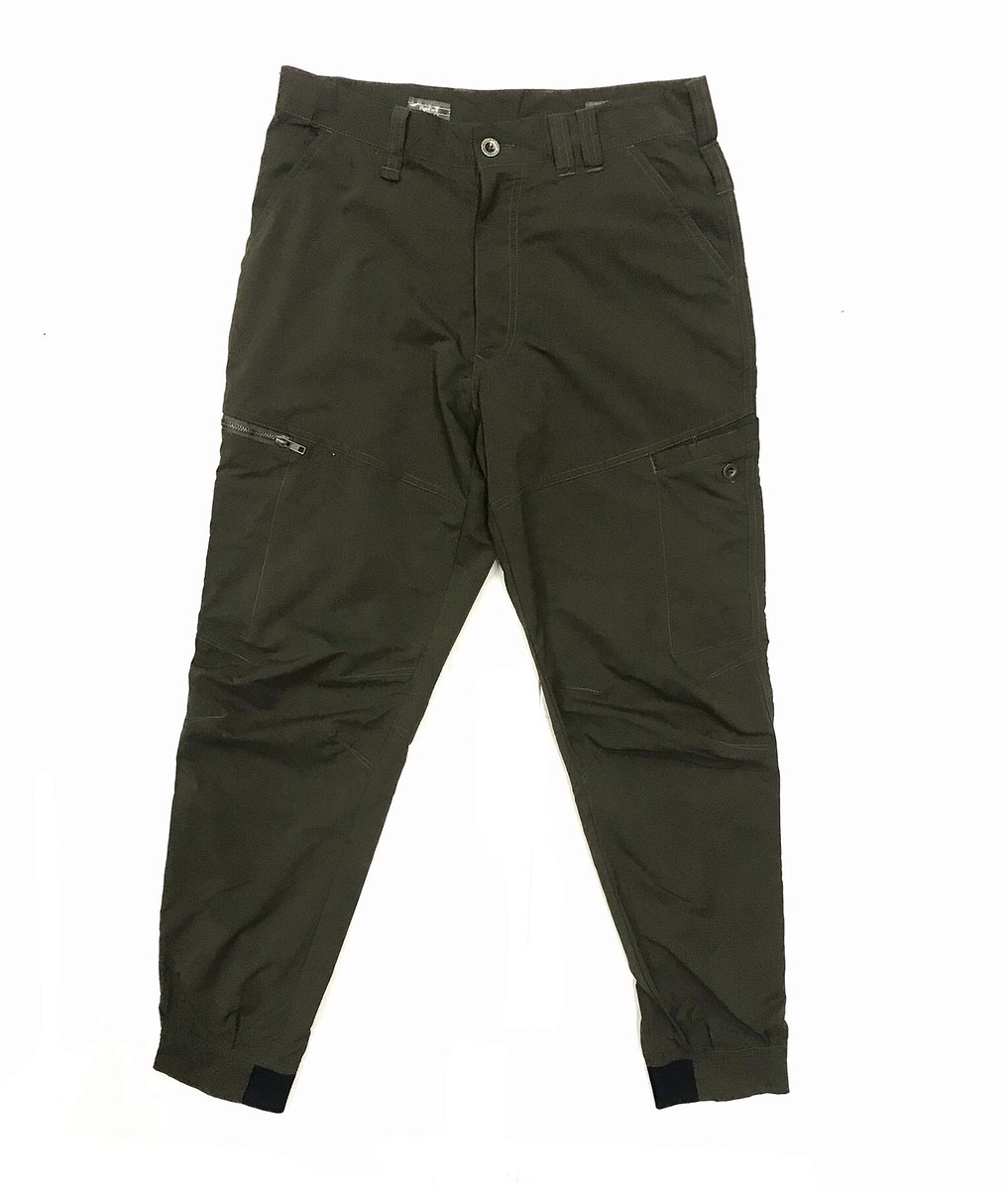 ~ € ~ กางเกง Jogger FieldCore (32)