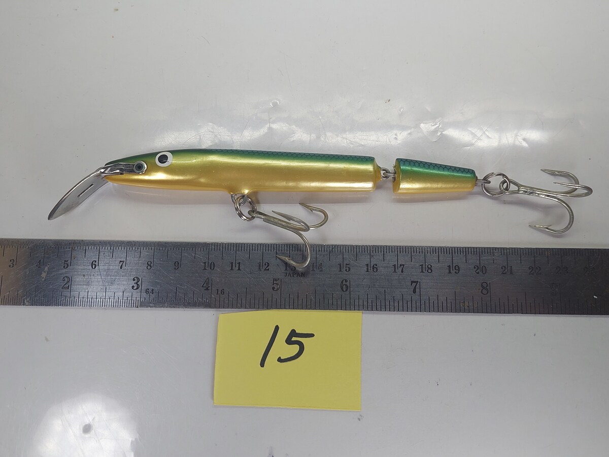   Dum fishing   *****   LURE #    15   ***  RAPALA    SLIVER   FINLAND     ***