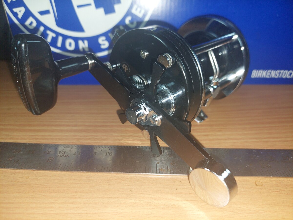   Dum fishing   4   *******    ABU AMBASSADEUR 7000 C  *** MADE IN SWEDEN   ***