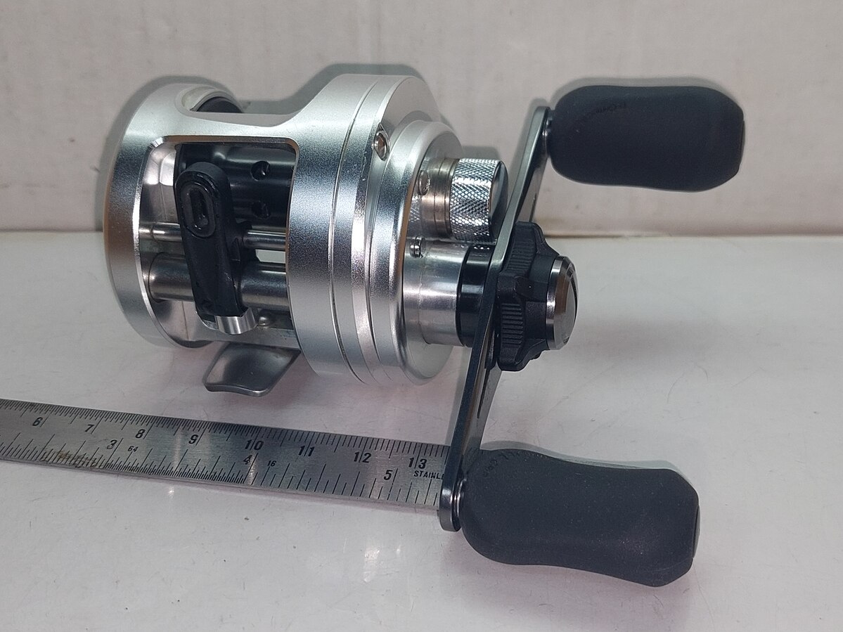   Dum fishing #  2     *******    SHIMANO CALCUTTA   101    ********