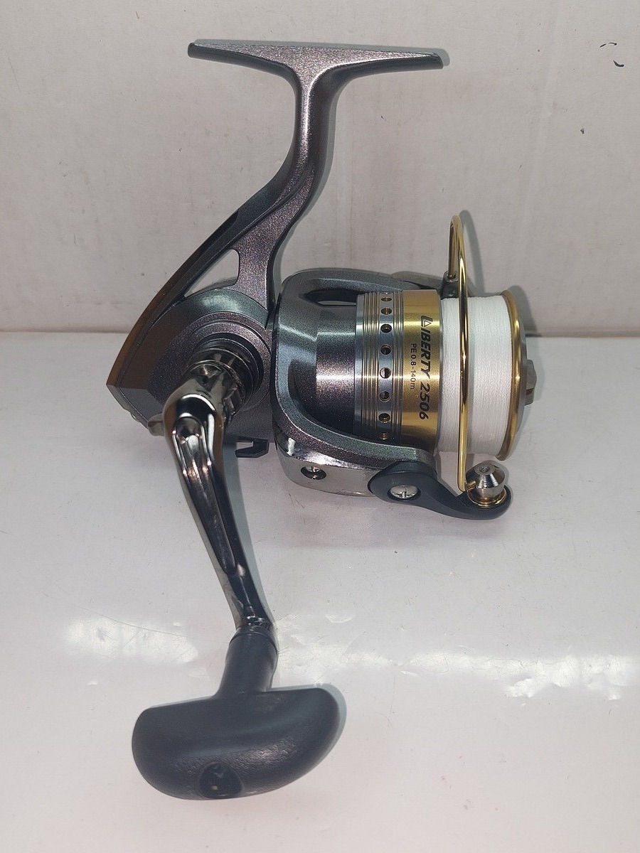   Dum fishing  #  15   *******  DAIWA  LIBERTY  2506       ********