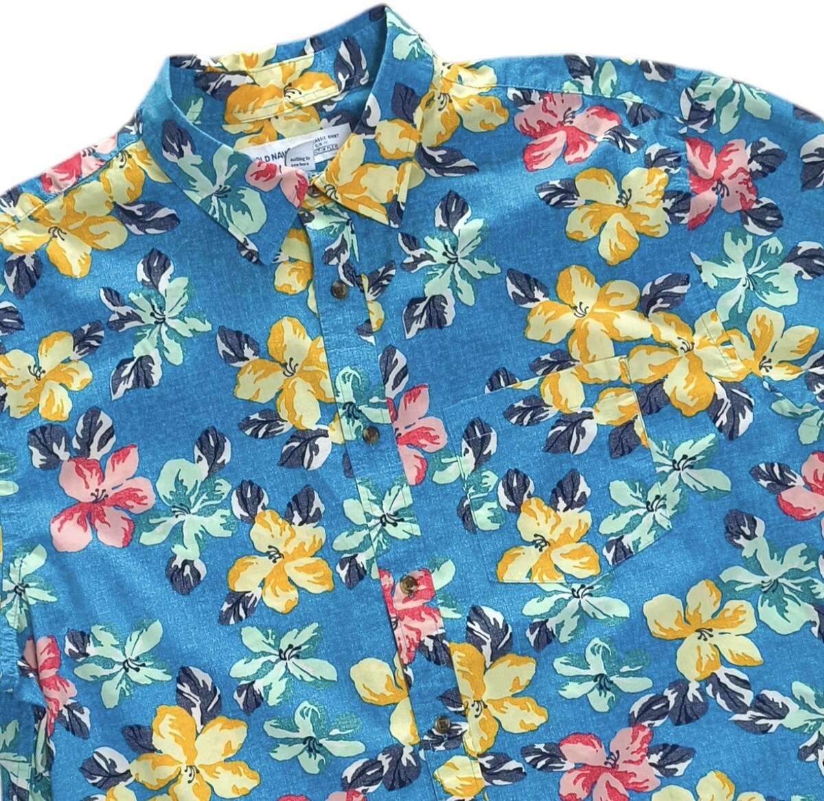 OLD Navy ฮาวาย shirt แขนสั้นสภาพใหม่มากๆ อก50นิ้ว