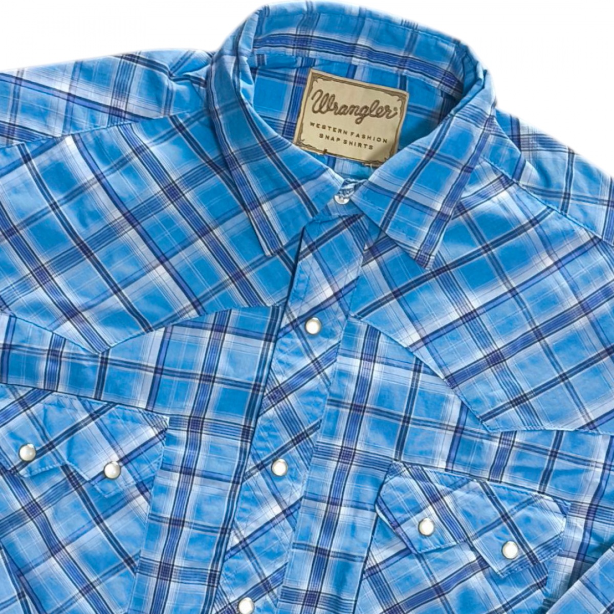 Wrangler เชิ้ตแขนยาวผ้าบางกระดุมมุกใส่สบาย อก48นิ้ว 