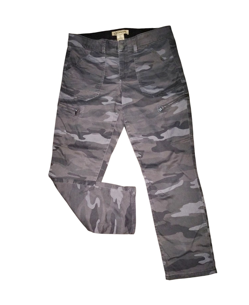 ++ กางเกงพราง CUFFEB CHINO  รอบเอว 36-39 นิ้ว
