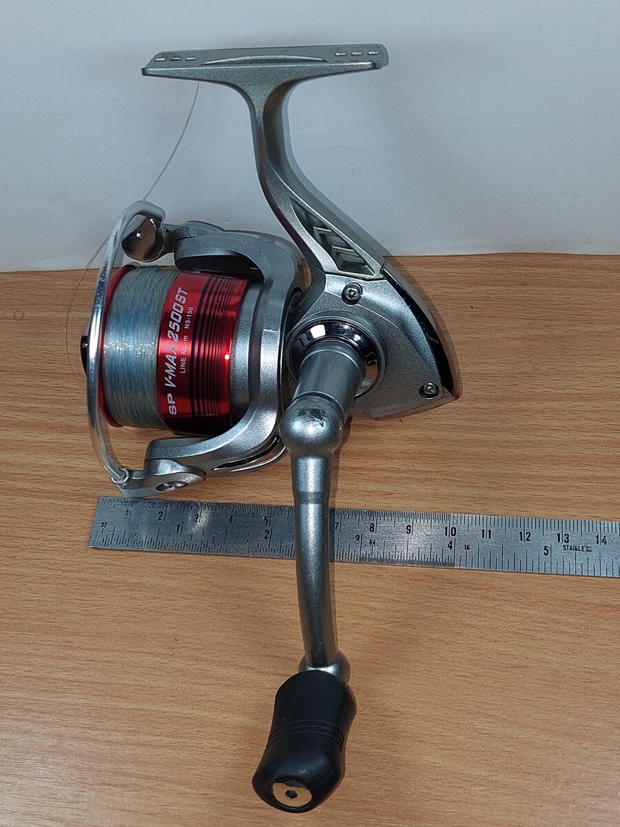   Dum fishing      REEL # 16  *** SPORTLINE  V-MAX 2500 ST***