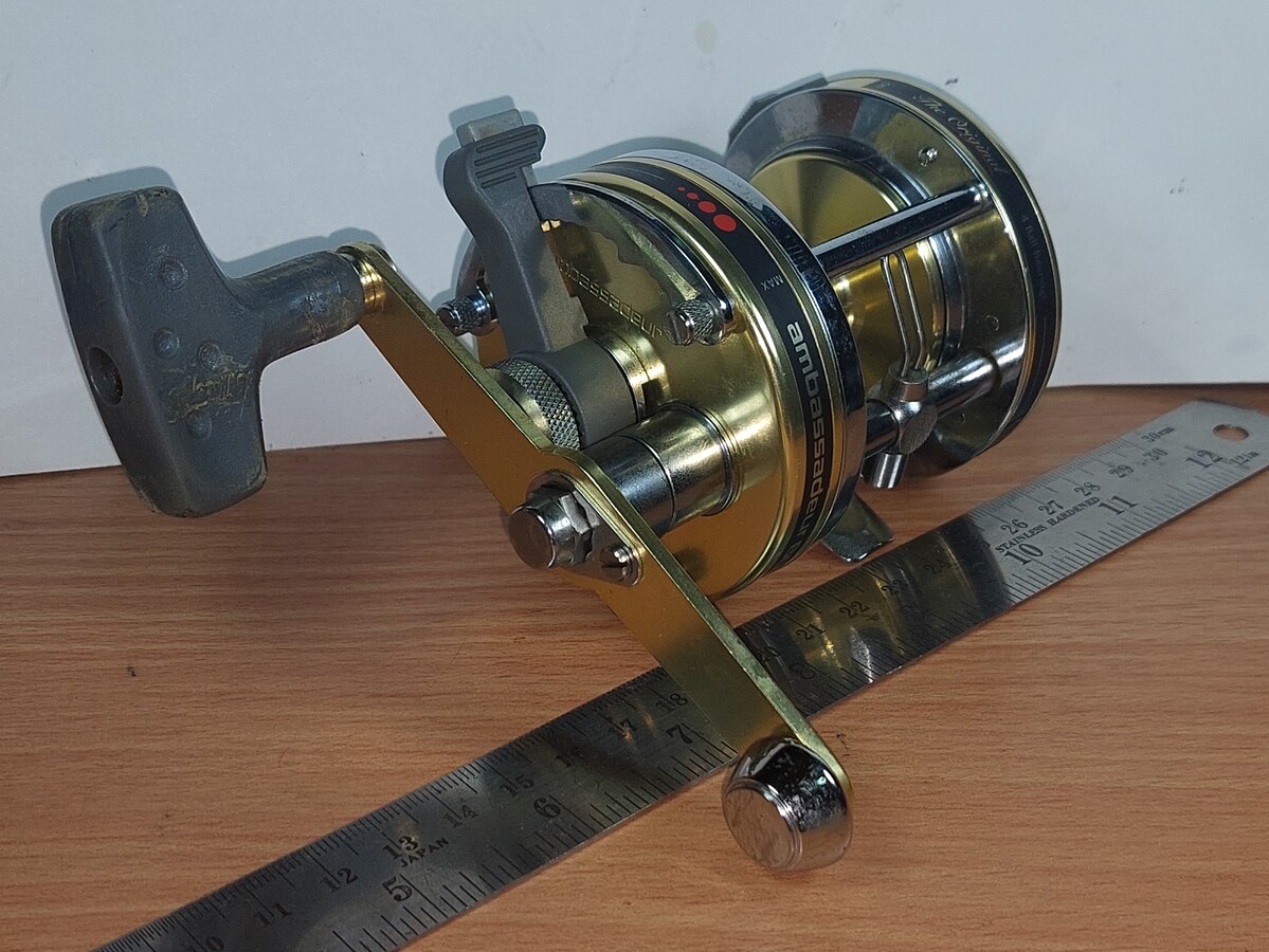   Dum fishing    #  17     **** ABU AMBASSADEUR  BG  7000 NLD  ********