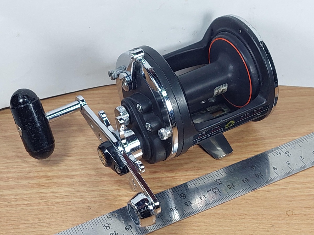   Dum fishing   REEL  #  3    ******* DAIWA  SEALINE 30  H   ********