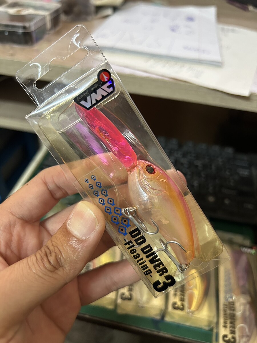 เหยื่อVMC(5.5cm)วัดจากห่วงหน้าถึงห่วงหลัง