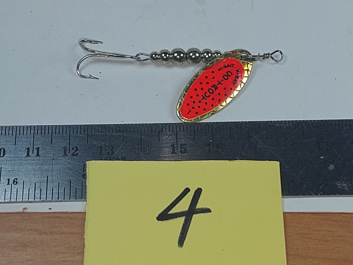   Dum fishing     #  4   ****   HI - BAIT  CO- TROUT  # 1    ****