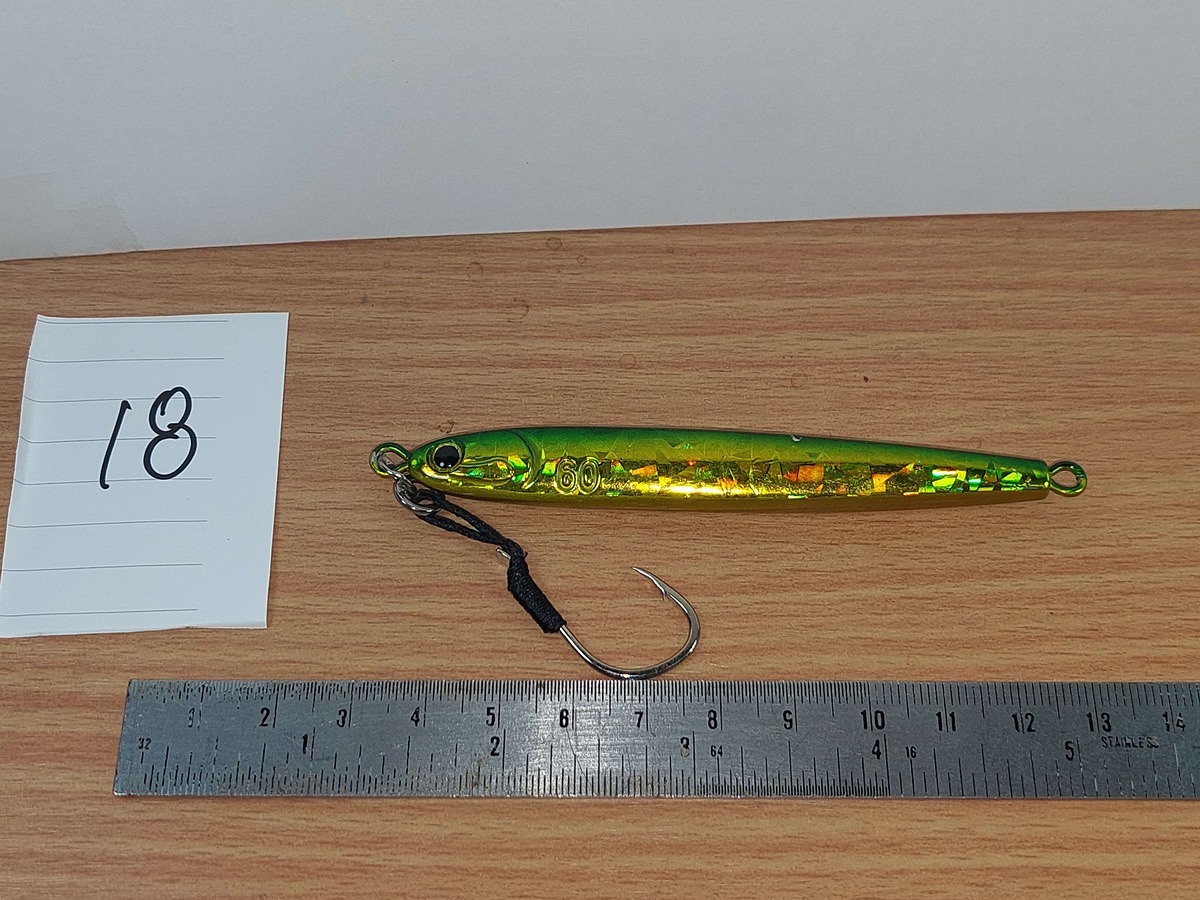   Dum fishing       *******     LURE #    18     ********