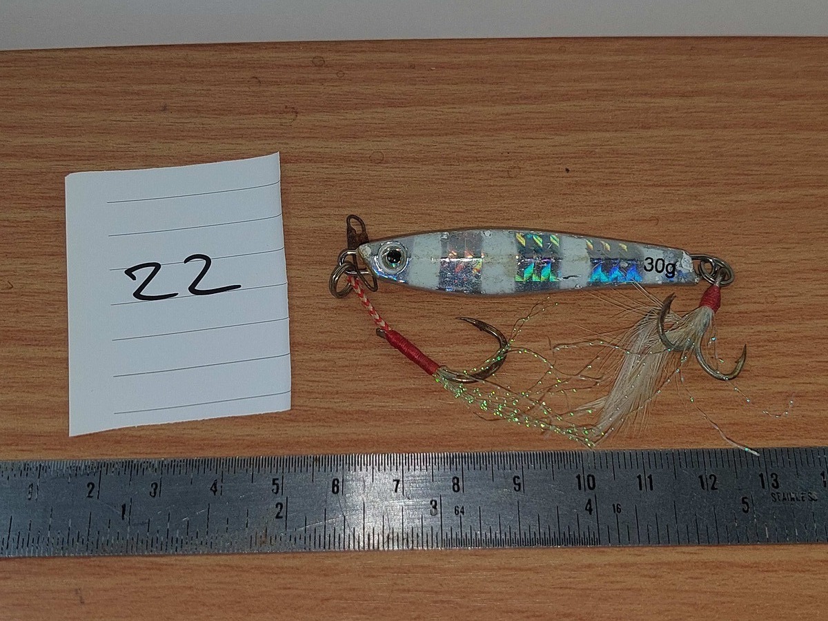  Dum fishing       *******     LURE #    22     ********