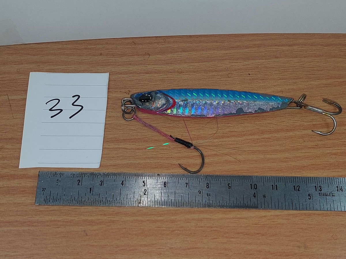   Dum fishing       *******     LURE #    33   ********