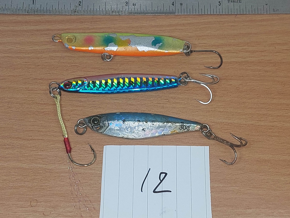   Dum fishing       *******   JIG  #  12  ///  ชุด 3 ตัว     ********