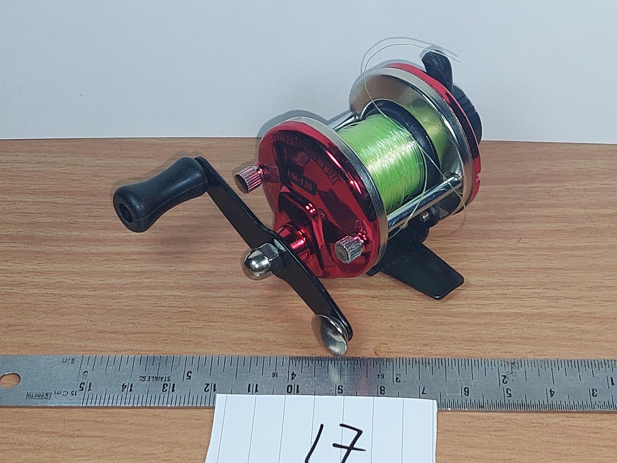   Dum fishing       *******  รอกจิ๋ว #  17  FIGHTER   MINI   II      ********