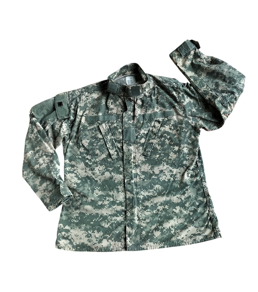 ++ เสื้อทหารเมกา ลาย ACU DIGITAL  รอบอก 46 นิ้ว  