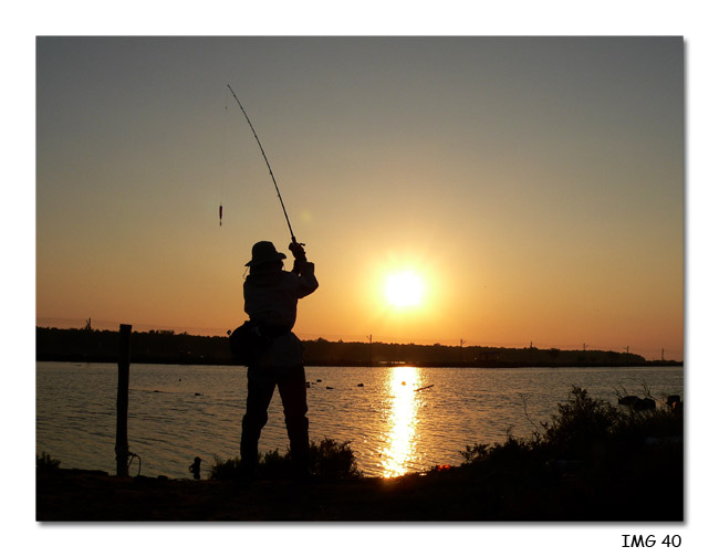 ....lure fishing....
.... :love: :umh: :blush:.....
.....ภายใต้พระอาทิตย์และบรรยากาศในฤดูหนาว.....