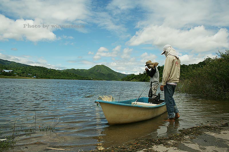 1อาทิตย์ต่อมาพร้อมกับเรือเร็วสุดๆอีก1ลำ :laughing: :laughing:แต่จริงๆแล้วนัดเจอกับทีมwinnerteam2ซึ่ง