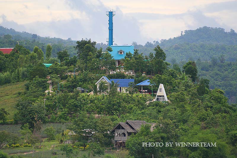 วิวสวยๆริมอ่างระหว่างรอเรือกลับมาอีกรอบ :grin: :grin: