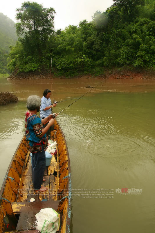 ส่ง ด้วยงับ
ถ่ายที่ลำเขางู ภาพแรก น