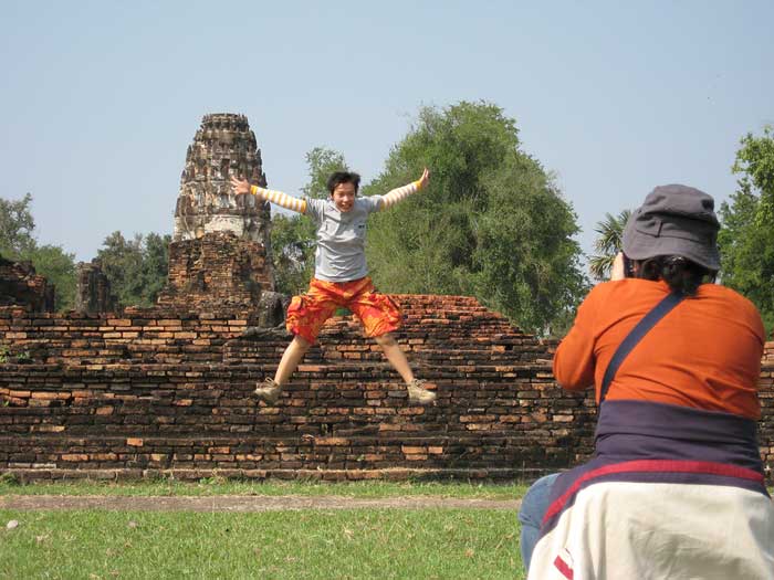 ภาพเบื้องหลังการถ่ายทำ เอาแบบที่พอ