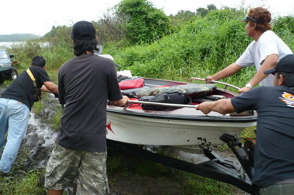 และตามด้วยเรือผมครับ(ไม่ใช่โปรนะครับขอย้ำไม่ใช่โปรครับมือใหม่ครับ) :grin: