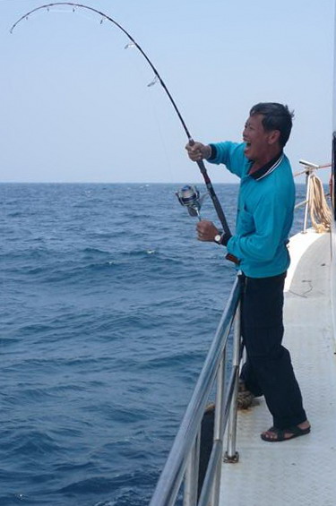 



 นักตกปลาที่ มีสปูล มากที่สุดในประเทศไทย

 เฮีย เจนศักดิ์ Super Jake ครับ





 โดนเ