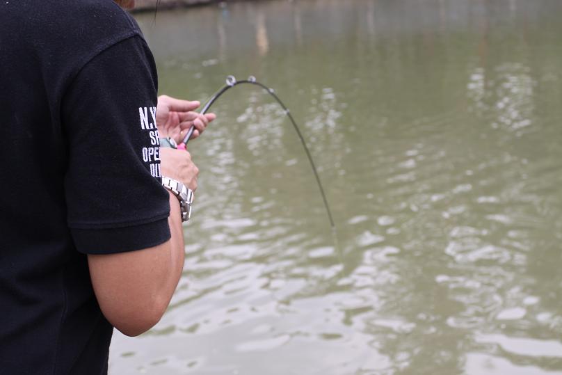 [q] ระยะอันตรายเมื่อปลาพาสายเข้าไกล้ สะพาน !!! :grin: