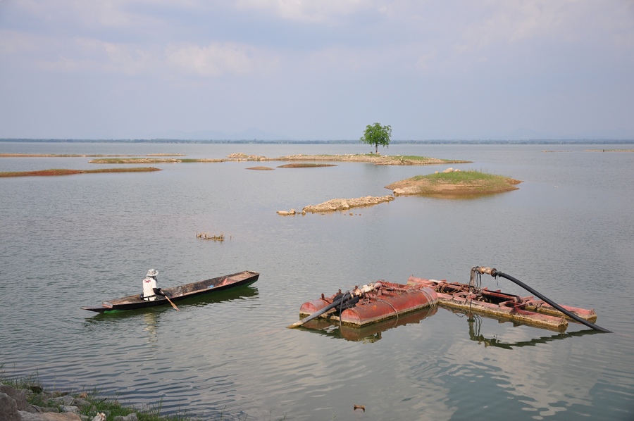 พายเรือมาเก็บดีๆนะต่าย จะเก็บเอาไว