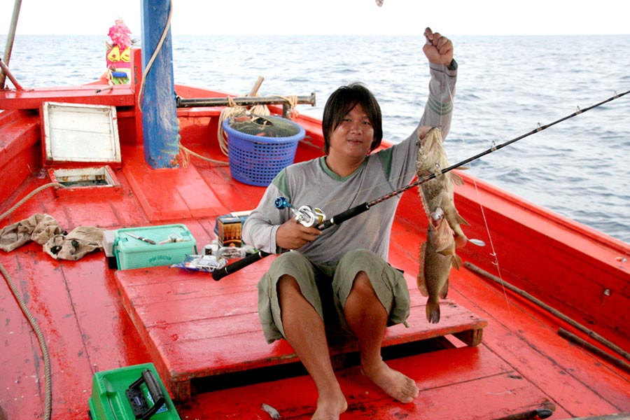 อันนี้ปลาทู มาทีเดียวสองตัวแพคคู่จะไปเที่ยวสงกรานต์ที่กรุงเทพฯ  :laughing: :cheer: