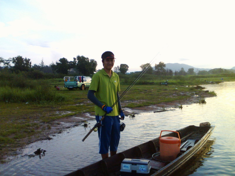  :love: :love:

น้าไมตรีก็พร้อมรบครับ ขึ้นเรือเลยจ้า  :love: :love:
 [q]+1   ตามเชียร์น้านกเหมือน