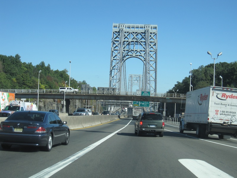 George Washington Bridge ครับ  :love: :love: