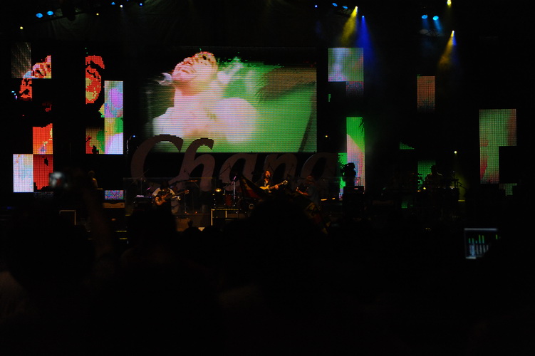 งานนี้อีกนิดหน่อยครับ

Chang  World reggae 2009