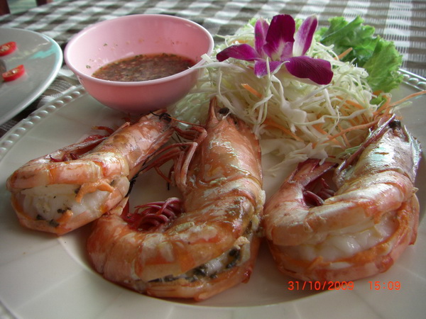 กุ้งลายเสือย่างเนย ฉ่ำๆ  :umh: :umh: :umh: