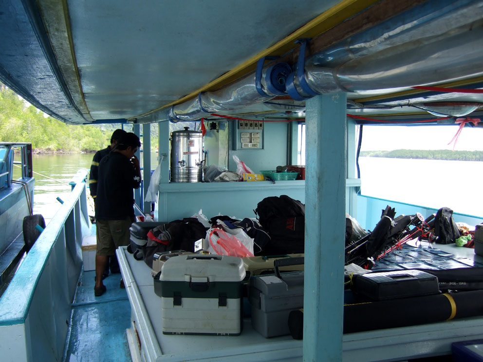 บรรยากาศภายในเรือสิริสิน