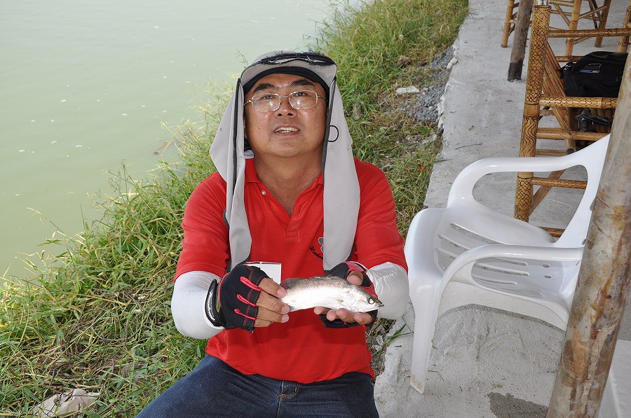 เจ้าของปลาตัวนี้ครับแชมป์สนามที่แล้ว ณ บ่อดัง  :grin: