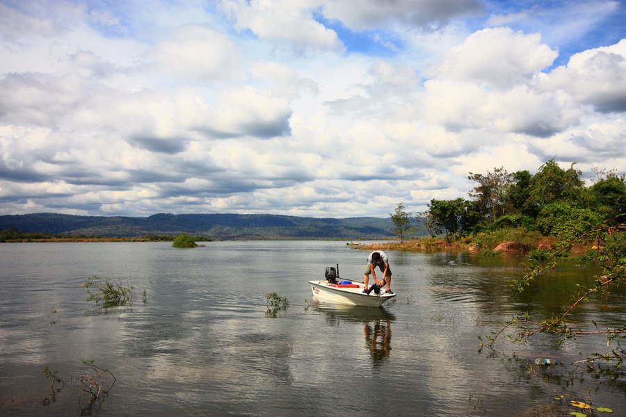 น้าต่าย เอาเรือลงมาแล้ว  :grin: :grin: :grin: