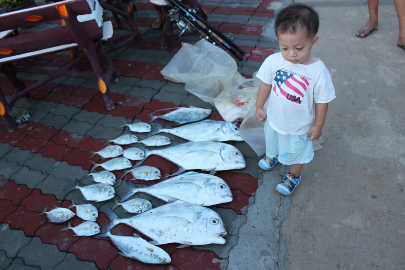 รูปปิดท้าย 

แล้วเจอกันใหม่ กับไต๋แมน และ เรือ ส.รพีภัสร์ 

บริการทุกระดับประทับใจจริงๆ ครับ