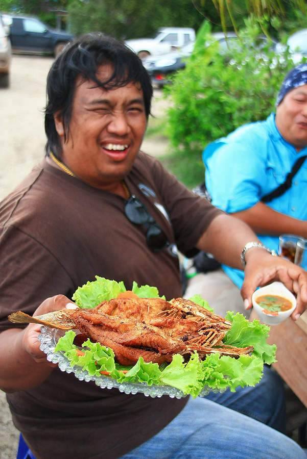 ปลากะพงตัวที่สอง ของน้าเอ๊กซ์  โดนท