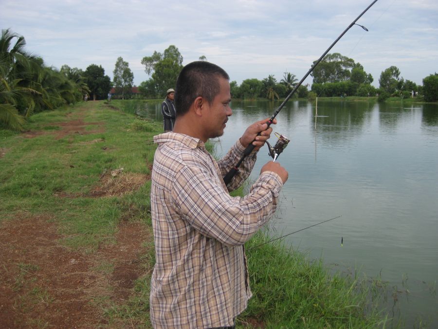  :cheer: :cheer: :cheer: :cheer: :cheer: :cheer: :cheer: :cheer:



สวัสดีครับ    fishingjoke
ส