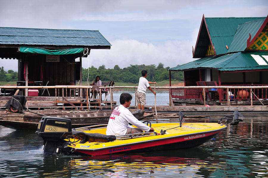 เอาเรือไปลองก่อนล่ะ :grin: :grin: