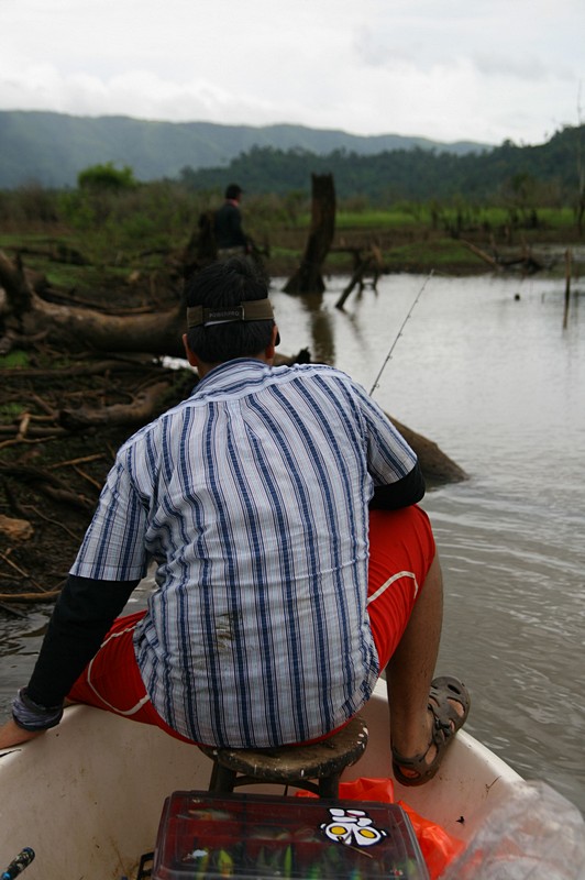 ทั้งลมและฝนวันนี้ไม่เป็นใจ..ทำให้จังหวะล้วงลับ...ติดตลอด


 :grin: