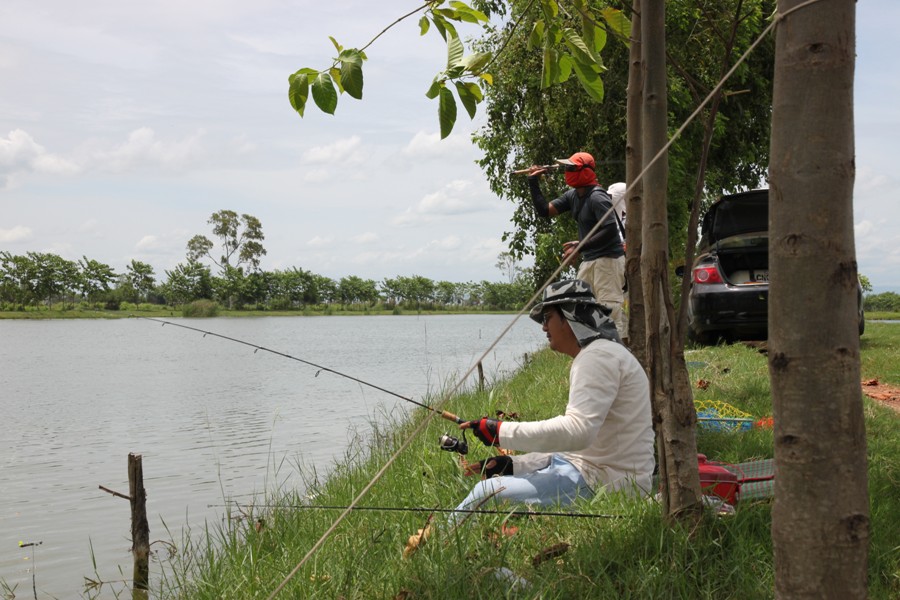 แปลกแต่จริง ตรงจุดนี้วันที่จัดทริบกัดกระจาย แต่วันนี้เงียบ  :grin: