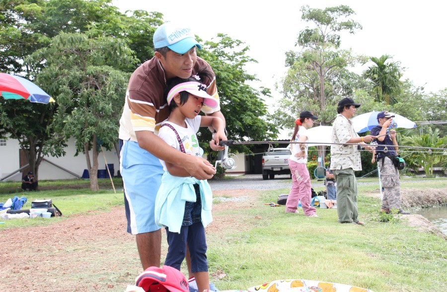 พ่อแม่ก็เทรนลูกกันเต็มที่ครับ :smile: