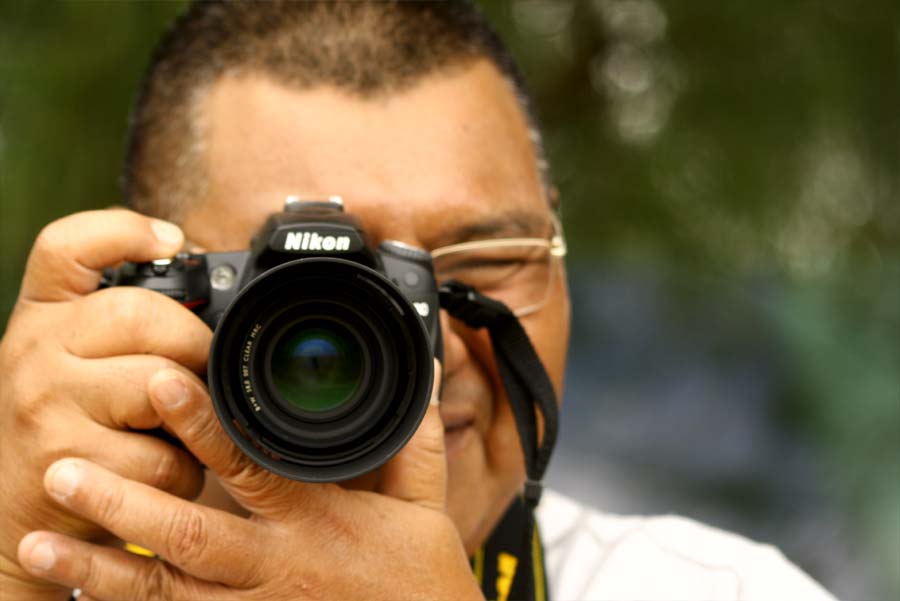 นี่น้าแปดเซียน ล๊อคอิน padshien เดิมเป็นมนุษย์ไฟฟ้า ปัจจุบันตากล้อง ตั้งแต่เล่นกล้องมาไม่กล้าโปรไปคุ