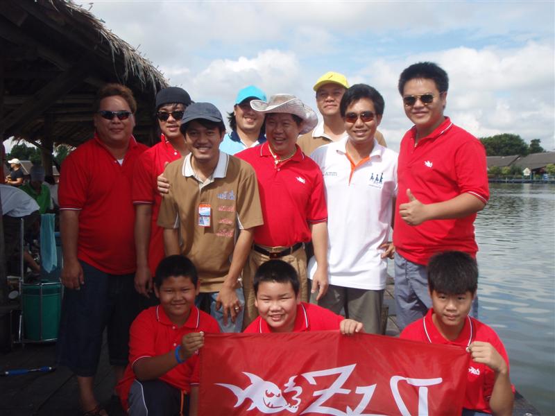 ทีม zui fishing มากับเสื้อแดงแรงฤทธิ์... :cheer:

ภาพอาจมีไม่ค่อยเยอะมากนักนะครับ...ใครมีภาพสวยๆก็