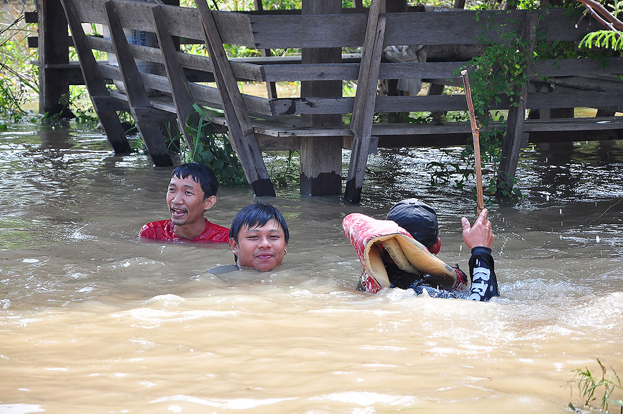 ต้องตากู้ของกันอีกนิดหน่อย :grin: :grin: