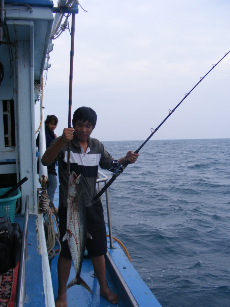 หวัดดี ครับ น้าพล  / หมายกลาง (เรือเหล